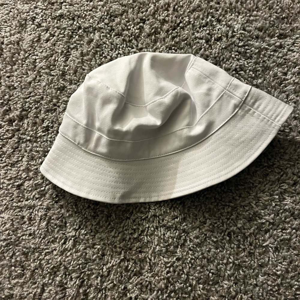 White Hoka bucket hat - Picture 3 of 3